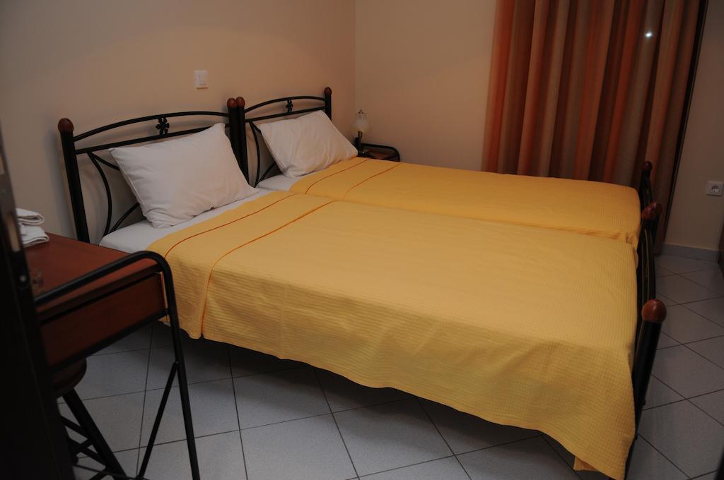 Sofia Apartment Gythio Room photo